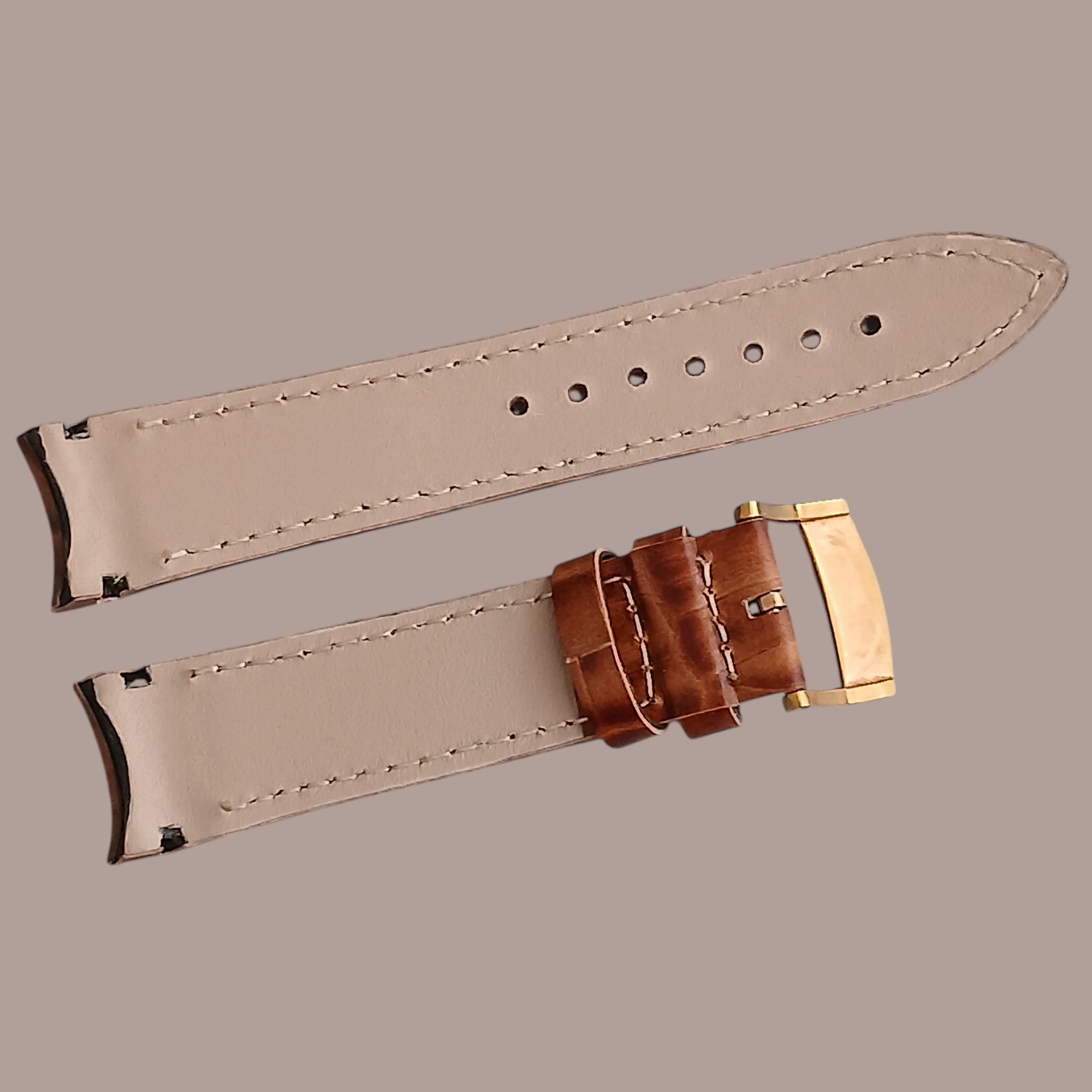Bulova kahverengi deri saat kordonu