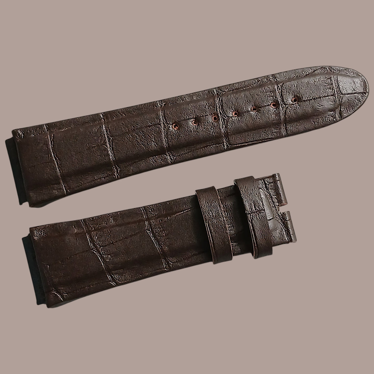 Guess W0040G10 kahverengi deri saat kordonu