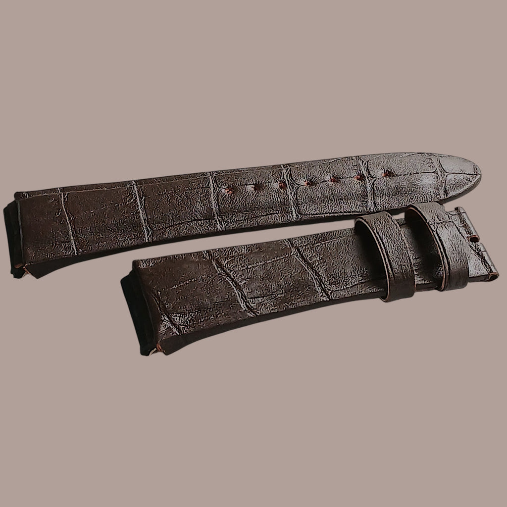 Guess W0040G10 kahverengi deri saat kordonu